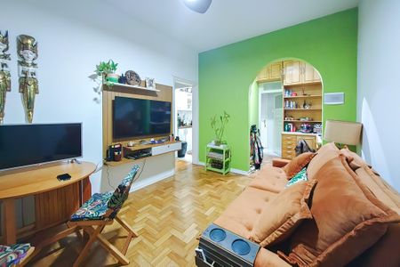 Apartamento para alugar com 1 quarto, 49m² em Laranjeiras, Rio de Janeiro