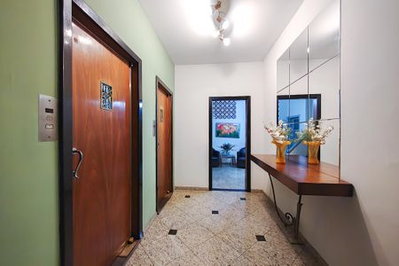 Apartamento para alugar com 49m², 1 quarto e sem vaga Apartamento para alugar com 49m², 1 quarto e sem vagaElevadores
