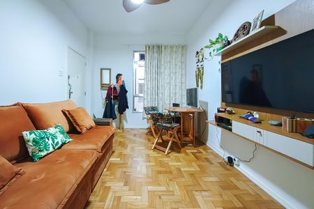 Apartamento para alugar com 49m², 1 quarto e sem vaga Apartamento para alugar com 49m², 1 quarto e sem vagaSala