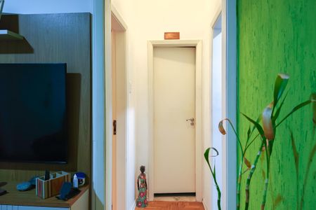 Corredor  de apartamento para alugar com 1 quarto, 49m² em Laranjeiras, Rio de Janeiro