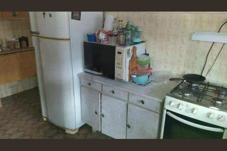 Casa à venda com 4 quartos, 132m² em Vila Curuçá, Santo André