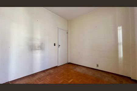 Apartamento à venda com 110m², 3 quartos e 1 vaga Apartamento à venda com 110m², 3 quartos e 1 vagaQuarto