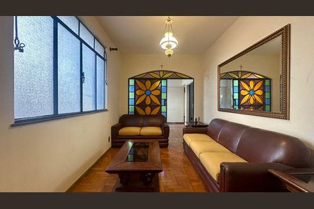 Apartamento à venda com 110m², 3 quartos e 1 vaga Apartamento à venda com 110m², 3 quartos e 1 vagaSala