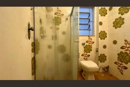 Banheiro  de apartamento à venda com 3 quartos, 110m² em Lourdes, Belo Horizonte