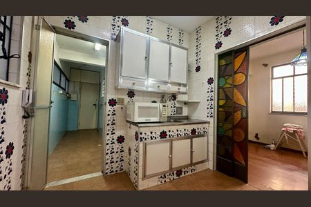 Apartamento à venda com 110m², 3 quartos e 1 vaga Apartamento à venda com 110m², 3 quartos e 1 vagaCozinha