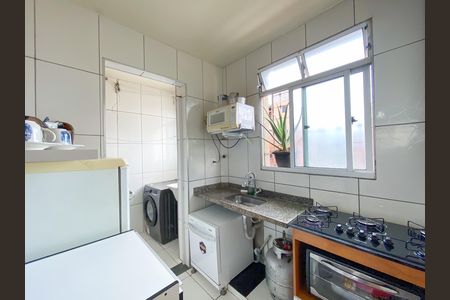 Apartamento à venda com 2 quartos, 50m² em Jardim Bandeirantes, Contagem