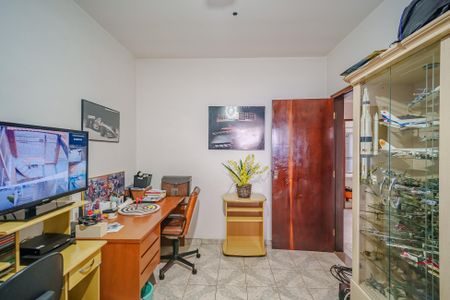 Casa à venda com 400m², 6 quartos e 2 vagas Casa à venda com 400m², 6 quartos e 2 vagasQuarto 2