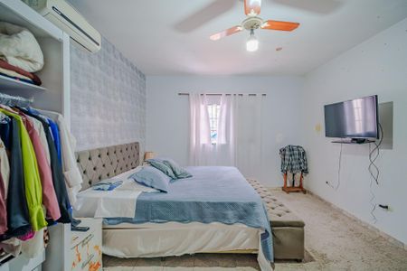 Casa à venda com 400m², 6 quartos e 2 vagas Casa à venda com 400m², 6 quartos e 2 vagasQuarto 3
