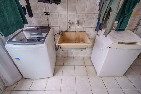Área de Serviço de casa à venda com 6 quartos, 400m² em Jaguaré, São Paulo