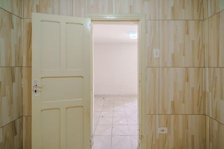 Casa à venda com 400m², 6 quartos e 2 vagas Casa à venda com 400m², 6 quartos e 2 vagasQuarto 1 Casa 2
