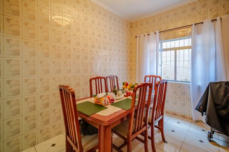 Casa à venda com 400m², 6 quartos e 2 vagas Casa à venda com 400m², 6 quartos e 2 vagasSala de Jantar