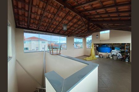 Casa à venda com 3 quartos, 198m² em Novo Progresso, Belo Horizonte
