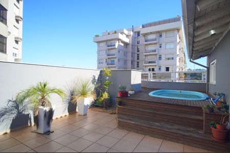 Apartamento à venda com 202m², 3 quartos e 2 vagasPiscina