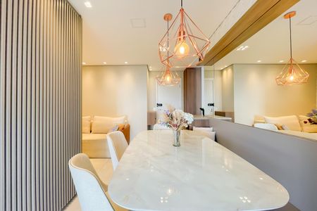 Sala de apartamento à venda com 2 quartos, 56m² em Continental, Osasco