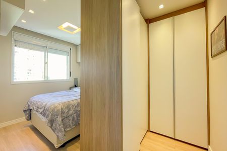 Suíte de apartamento à venda com 2 quartos, 56m² em Continental, Osasco