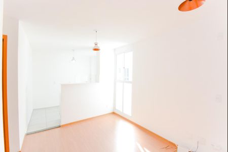 Sala de apartamento para alugar com 2 quartos, 40m² em Lavras, Guarulhos