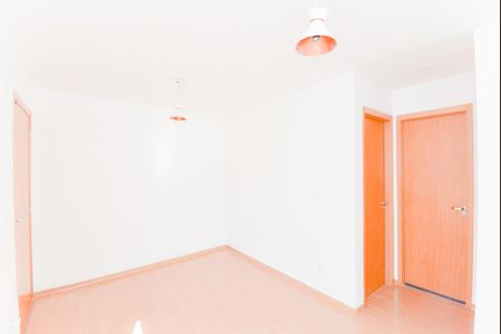 Sala de apartamento para alugar com 2 quartos, 40m² em Lavras, Guarulhos