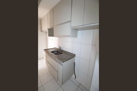 Cozinha de apartamento para alugar com 2 quartos, 56m² em Jardim Satélite, São José dos Campos