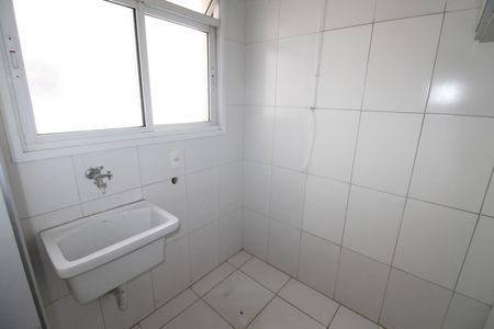 Apartamento para alugar com 56m², 2 quartos e 1 vagaÁrea de Serviço