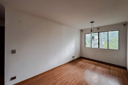 Apartamento à venda com 54m², 2 quartos e 1 vaga Apartamento à venda com 54m², 2 quartos e 1 vagaSala