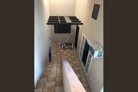 Casa à venda com 2 quartos, 280m² em Osvaldo Cruz, São Caetano do Sul