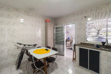 Cozinha de casa à venda com 2 quartos, 125m² em Jardim Roberto, Osasco