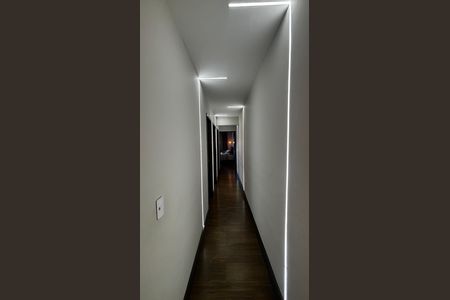 Apartamento para alugar com 155m², 3 quartos e 2 vagas Apartamento para alugar com 155m², 3 quartos e 2 vagasCorredor
