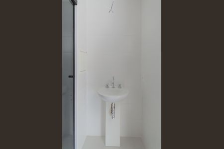 Banheiro de kitnet/studio para alugar com 1 quarto, 20m² em Alto do Ipiranga, São Paulo