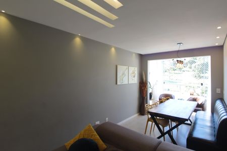 Sala de apartamento para alugar com 3 quartos, 72m² em Paquetá, Belo Horizonte