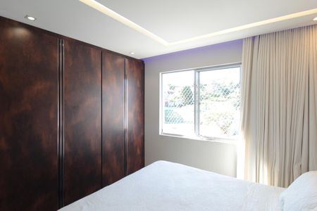 Apartamento para alugar com 72m², 3 quartos e 2 vagasSuite