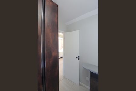 Apartamento para alugar com 72m², 3 quartos e 2 vagasQuarto 2