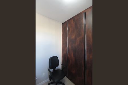 Apartamento para alugar com 72m², 3 quartos e 2 vagasQuarto 2