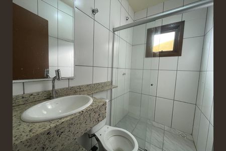 Casa para alugar com 75m², 3 quartos e 1 vaga