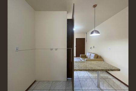 Casa para alugar com 75m², 3 quartos e 1 vaga