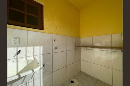 Casa para alugar com 75m², 3 quartos e 1 vaga