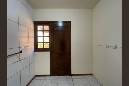 Casa para alugar com 75m², 3 quartos e 1 vaga