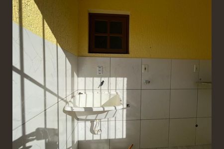 Casa para alugar com 75m², 3 quartos e 1 vaga