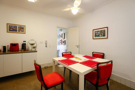 Cozinha de apartamento à venda com 3 quartos, 145m² em Real Parque, São Paulo