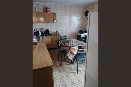 Casa à venda com 102m², 2 quartos e 1 vaga