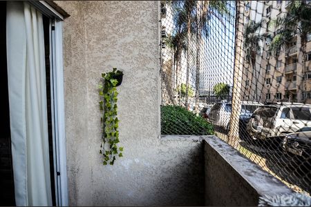 Apartamento à venda com 46m², 2 quartos e sem vaga Apartamento à venda com 46m², 2 quartos e sem vagaSala