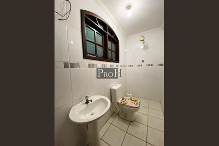 Casa à venda com 3 quartos, 205m² em Parque Central, Santo André