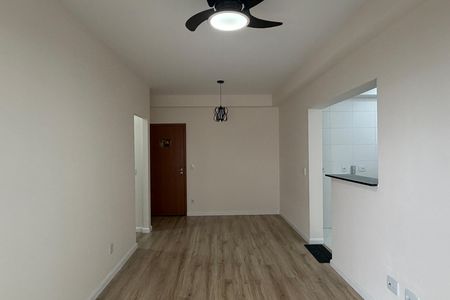 Sala de apartamento para alugar com 2 quartos, 82m² em Boqueirão, Santos