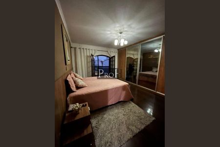 Casa à venda com 3 quartos, 243m² em Nova Gerti, São Caetano do Sul