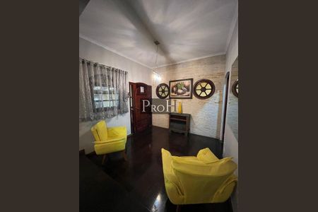 Casa à venda com 3 quartos, 243m² em Nova Gerti, São Caetano do Sul