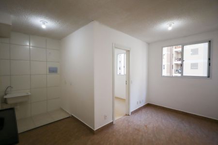 Apartamento para alugar com 34m², 2 quartos e sem vaga Apartamento para alugar com 34m², 2 quartos e sem vagaSala