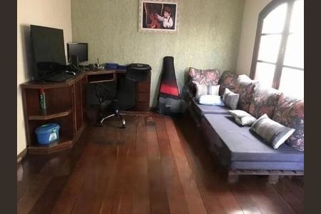 Casa à venda com 3 quartos, 240m² em Baeta Neves, São Bernardo do Campo