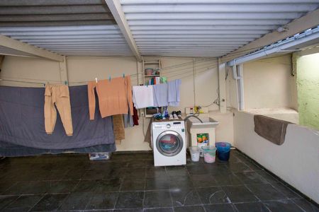 Casa à venda com 300m², 6 quartos e 2 vagasÁrea de Serviço Casa 2