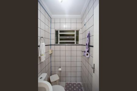 Casa à venda com 300m², 6 quartos e 2 vagasBanheiro Social