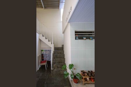 Casa à venda com 300m², 6 quartos e 2 vagasÁrea de Serviço 2