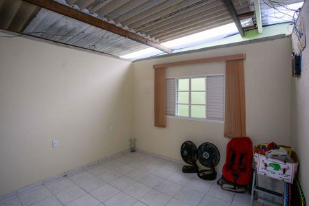 Casa à venda com 300m², 6 quartos e 2 vagasQuarto 4